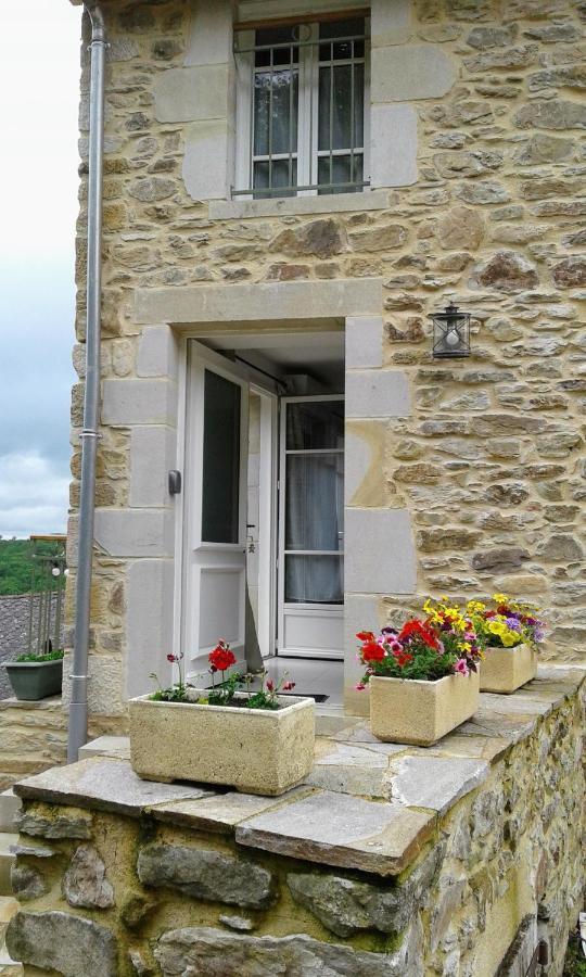 Chambre D Hotes Avec 2 Petits Dejeuners Ou Gite Najac Exteriér fotografie