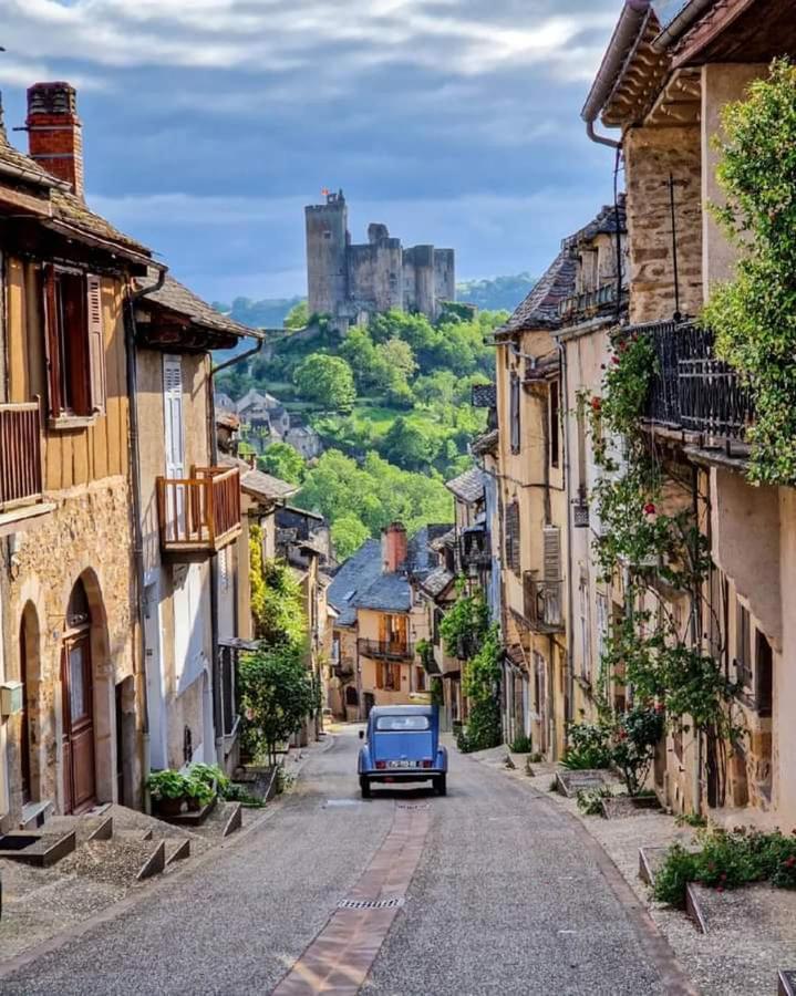Chambre D Hotes Avec 2 Petits Dejeuners Ou Gite Najac Exteriér fotografie